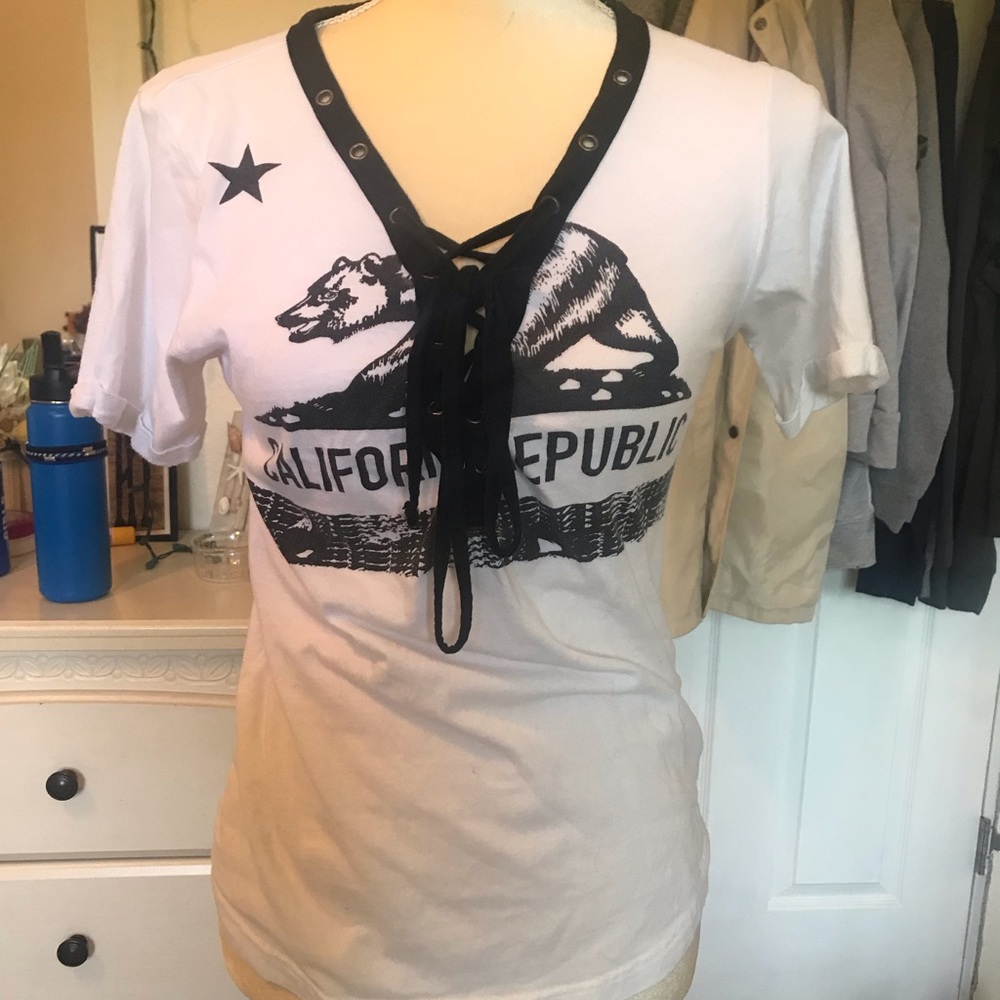 White California republic t-shirt